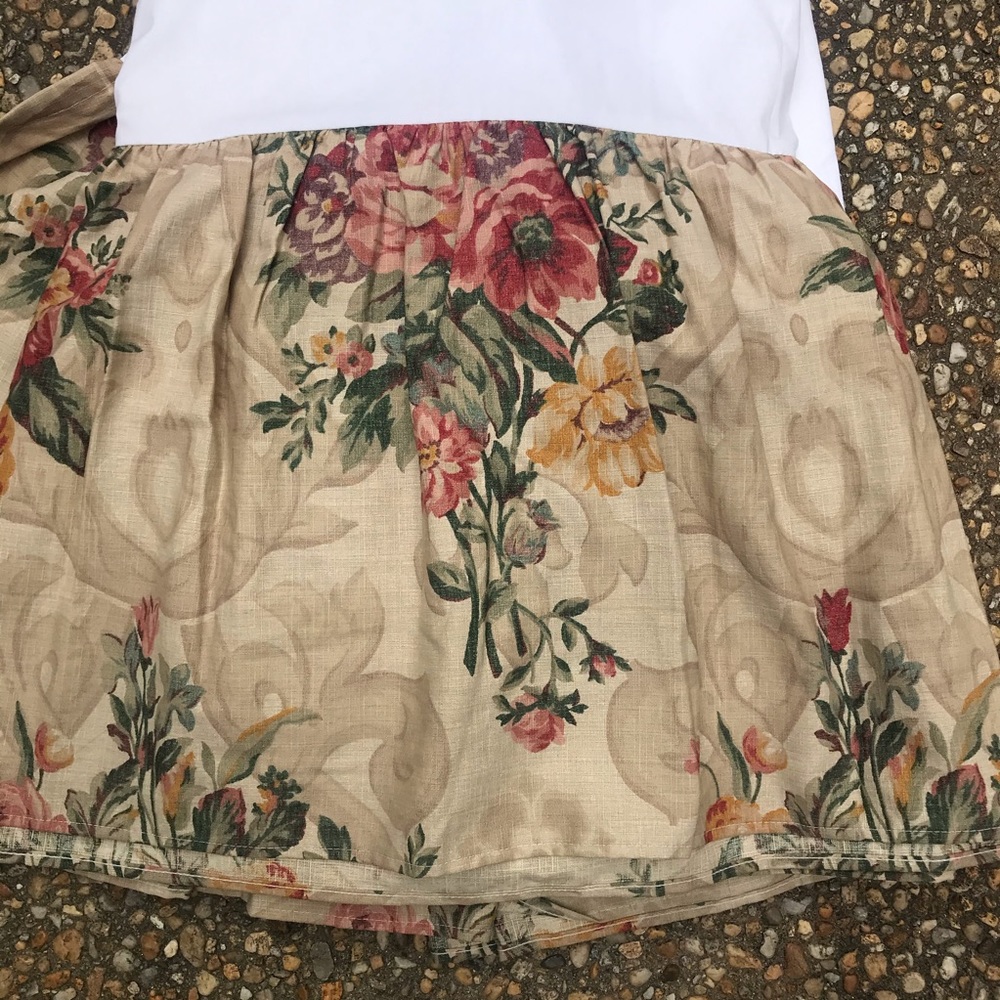 New shabby chic cottage Ralph Lauren bed skirt queen floral muted